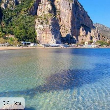 Casetta In Collina Sezze Bagian luar foto