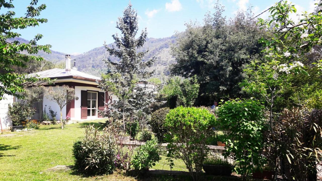 Casetta In Collina Sezze Bagian luar foto