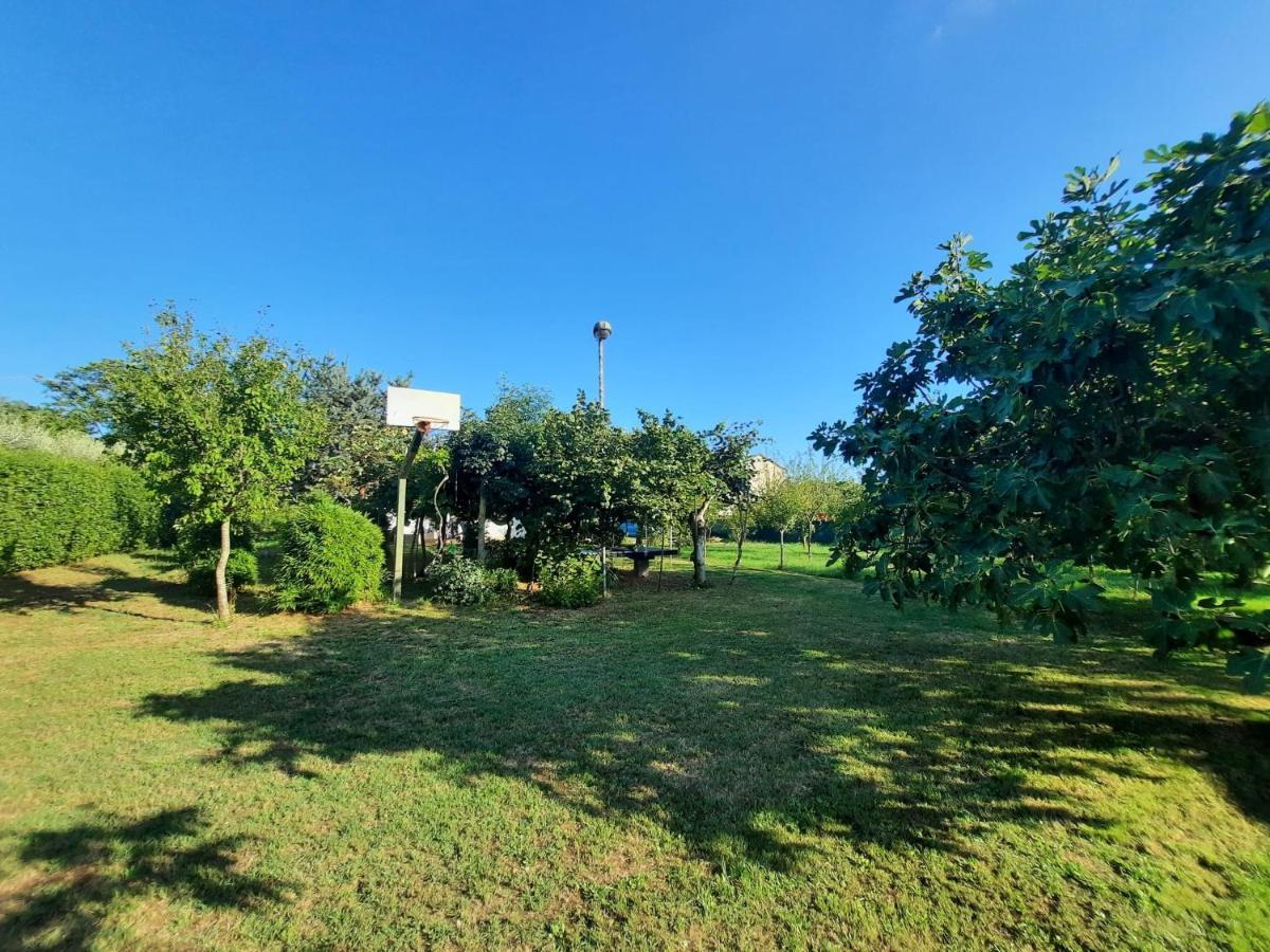 Casetta In Collina Sezze Bagian luar foto